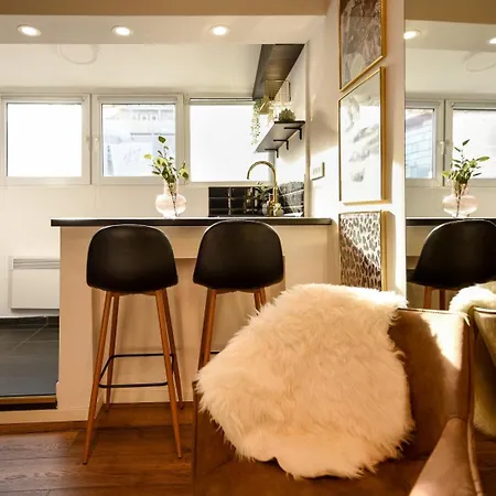 Boutique On Calea Victoriei - Downtown Apartmán