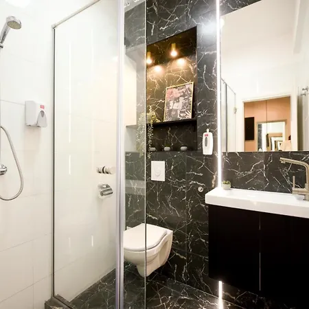 Boutique On Calea Victoriei - Downtown Apartmán *