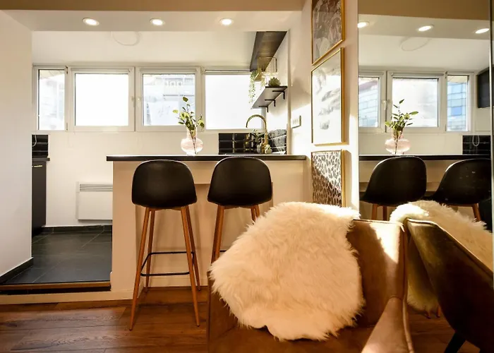 Boutique On Calea Victoriei - Downtown Apartment