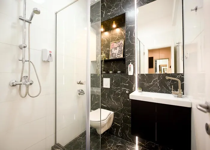 Boutique On Calea Victoriei - Downtown Apartment *