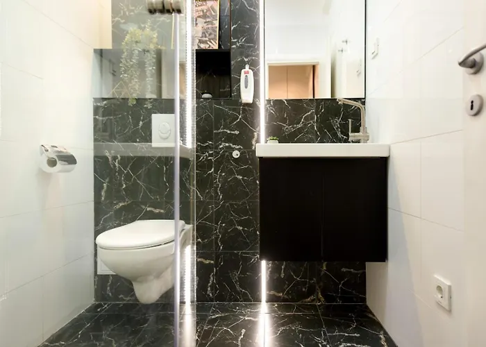 Boutique On Calea Victoriei - Downtown Apartment